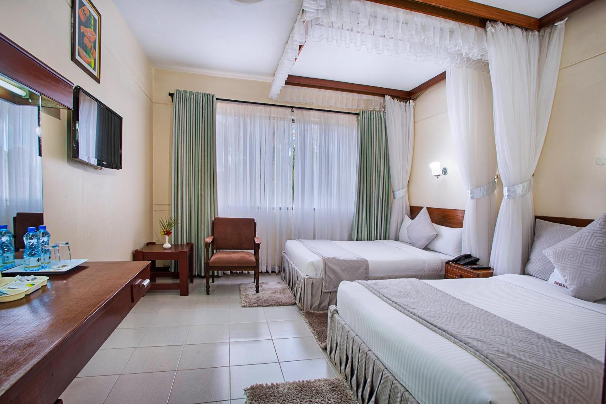 Sirikwa Hotel Элдорет Экстерьер фото