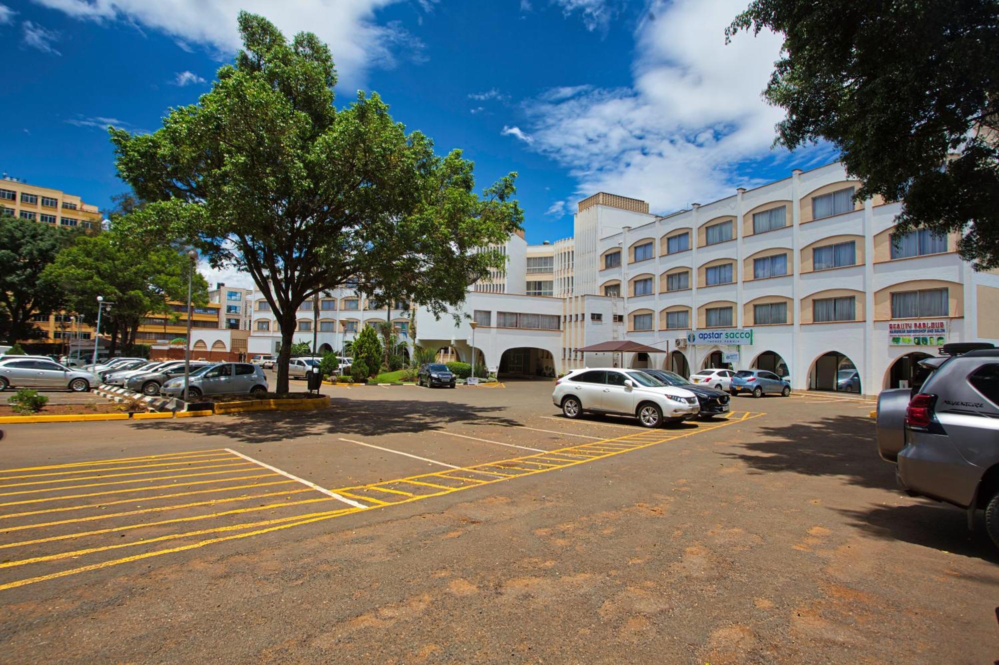 Sirikwa Hotel Элдорет Экстерьер фото