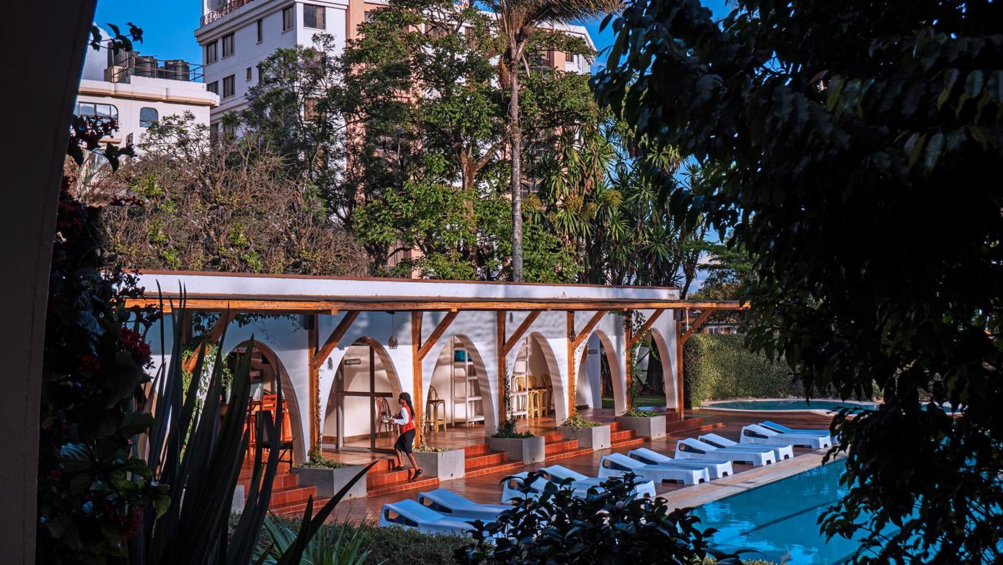 Sirikwa Hotel Элдорет Экстерьер фото