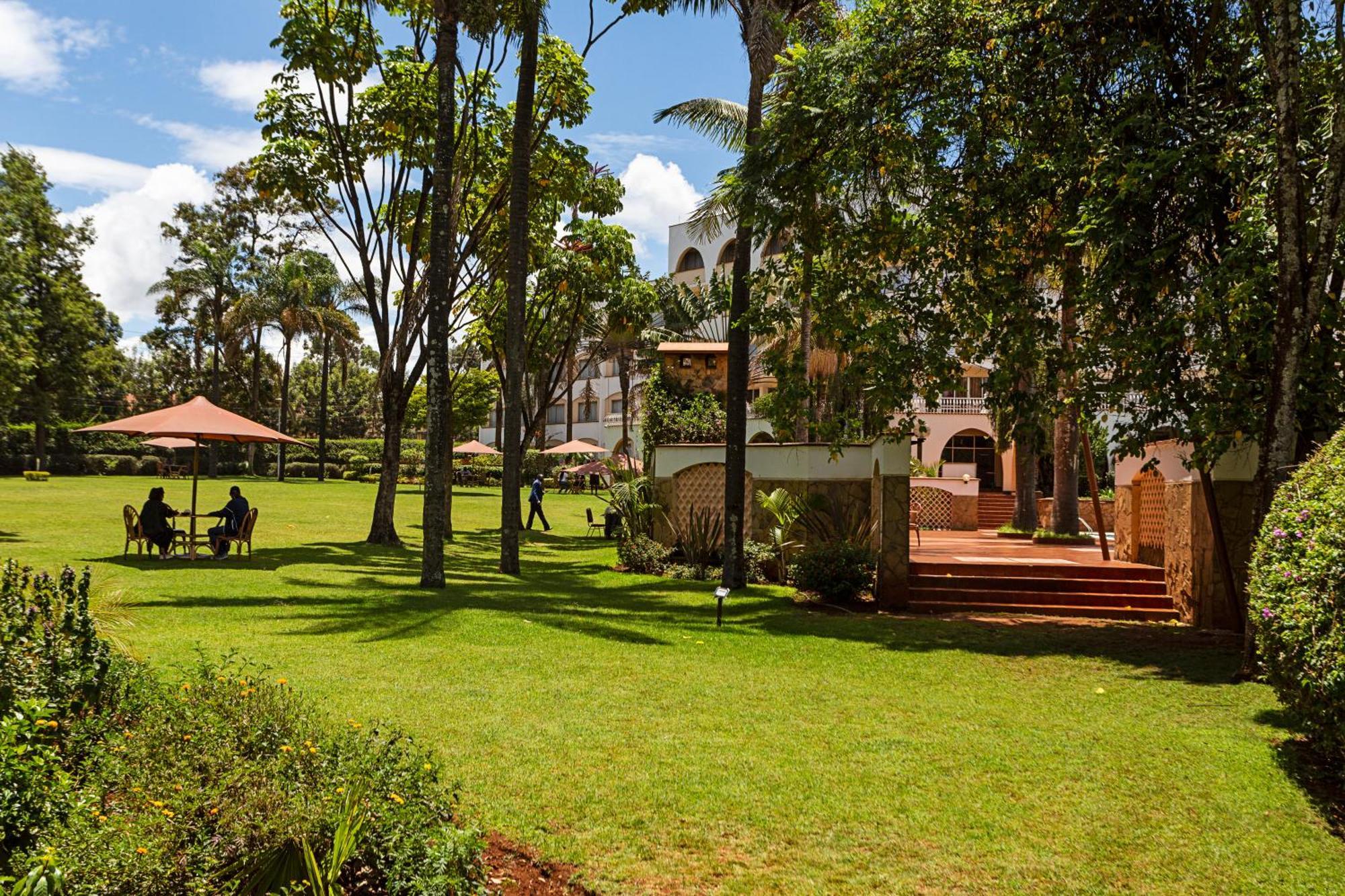 Sirikwa Hotel Элдорет Экстерьер фото