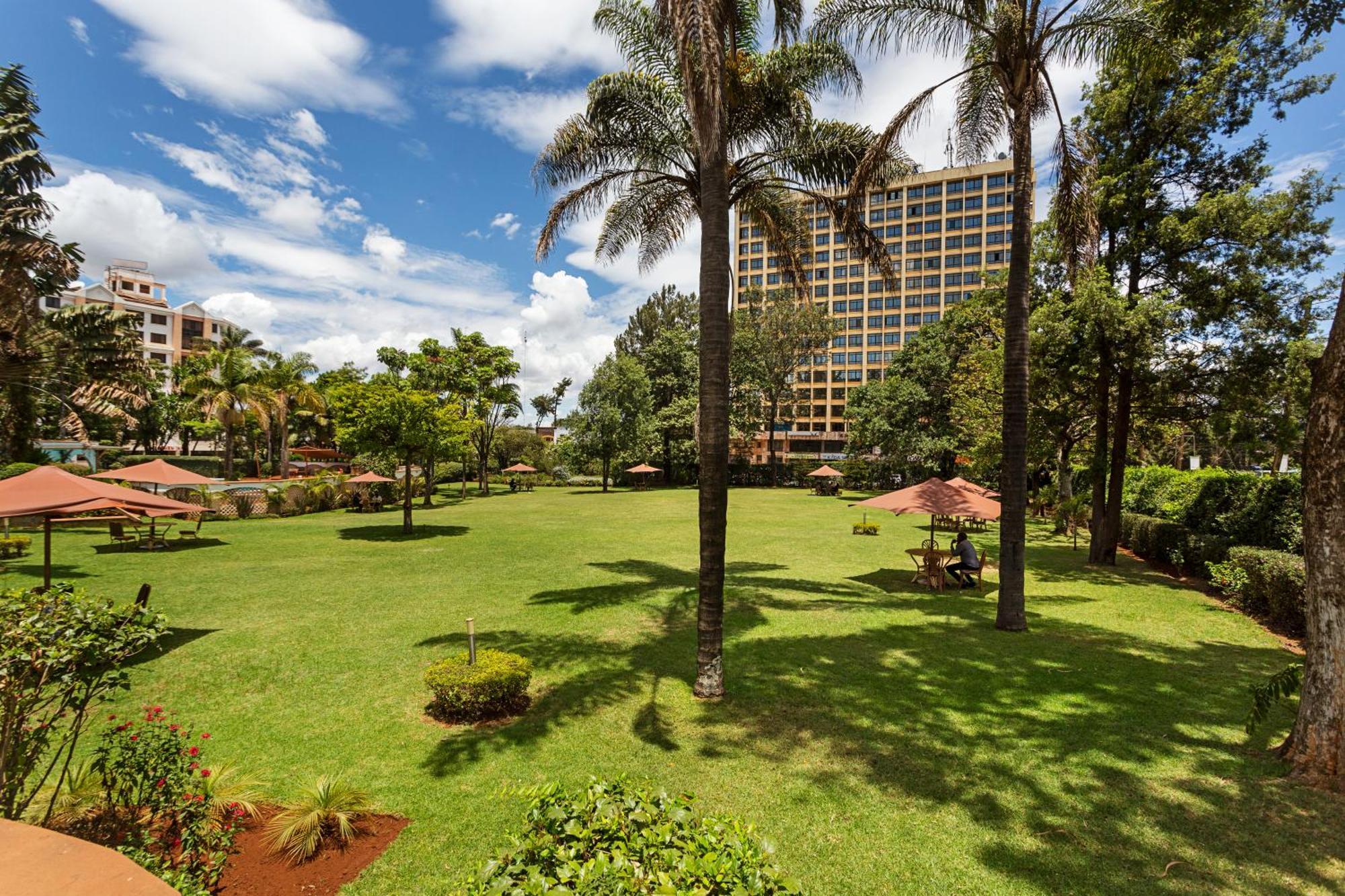 Sirikwa Hotel Элдорет Экстерьер фото