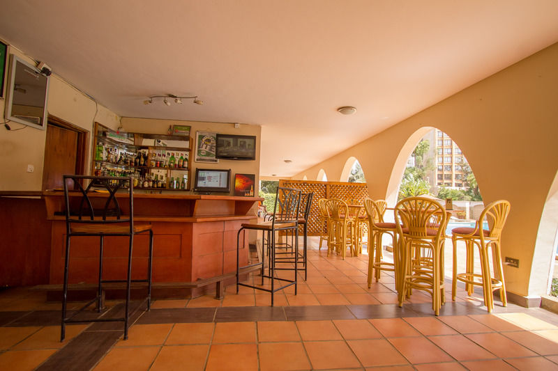 Sirikwa Hotel Элдорет Экстерьер фото