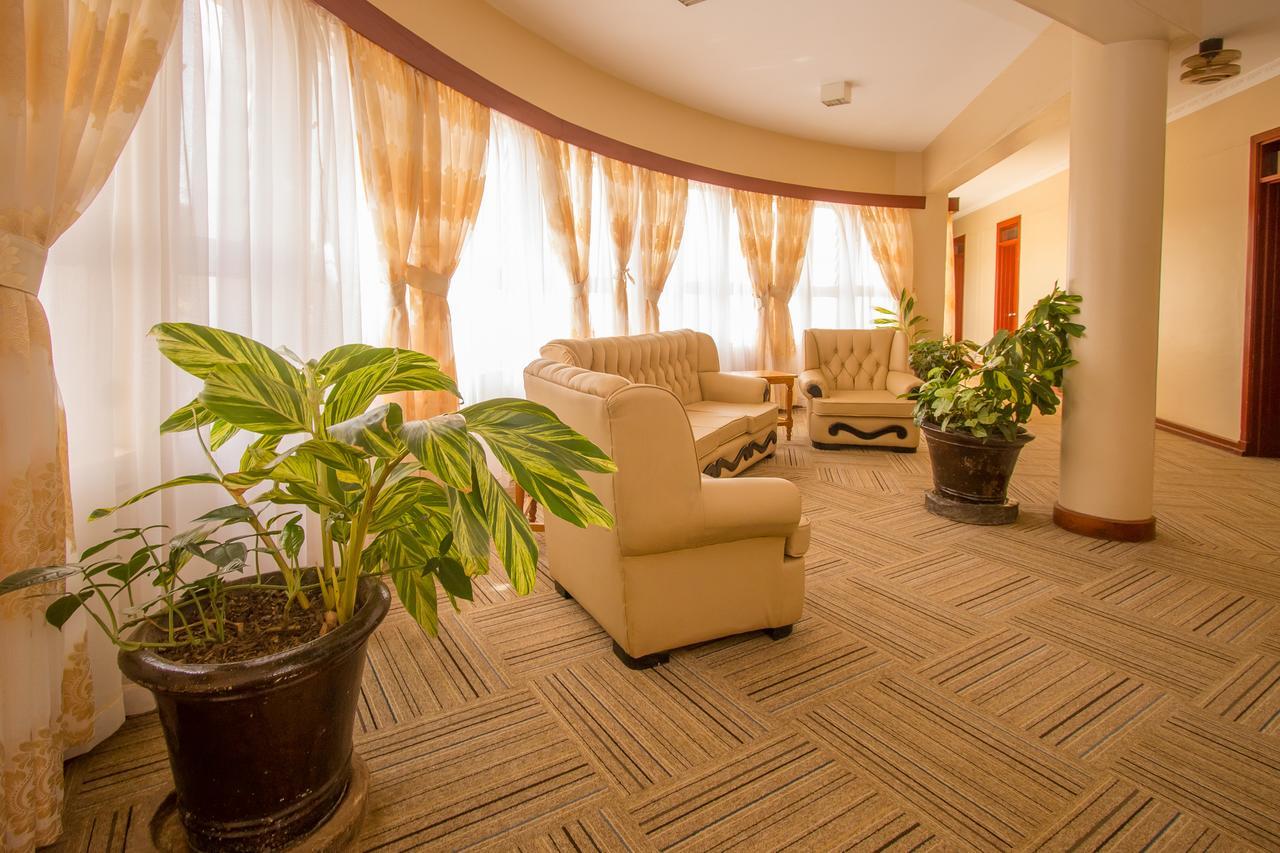Sirikwa Hotel Элдорет Экстерьер фото