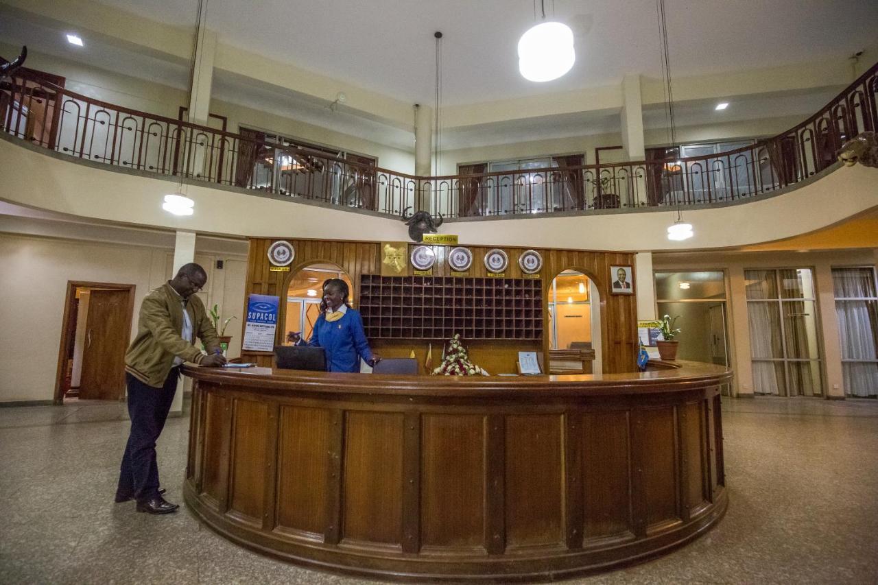 Sirikwa Hotel Элдорет Экстерьер фото